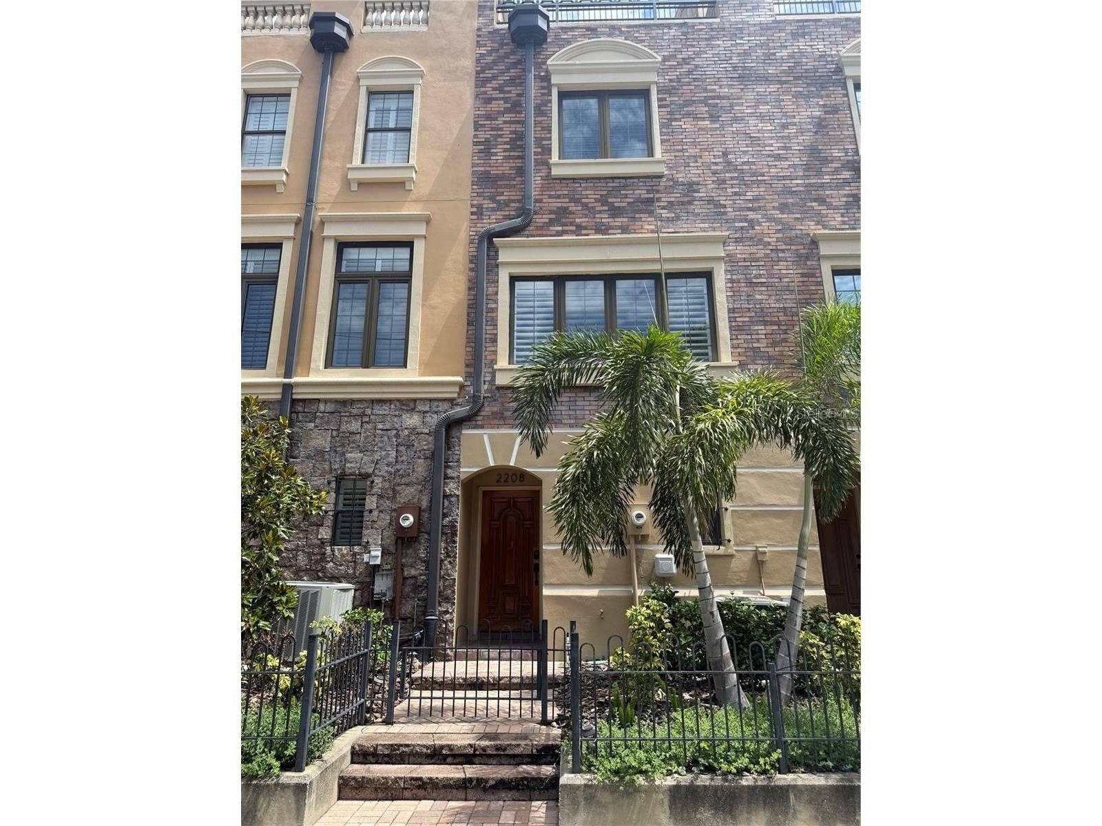 2208 Soho Bay Court Tampa FL 33606 TB8497263 image2