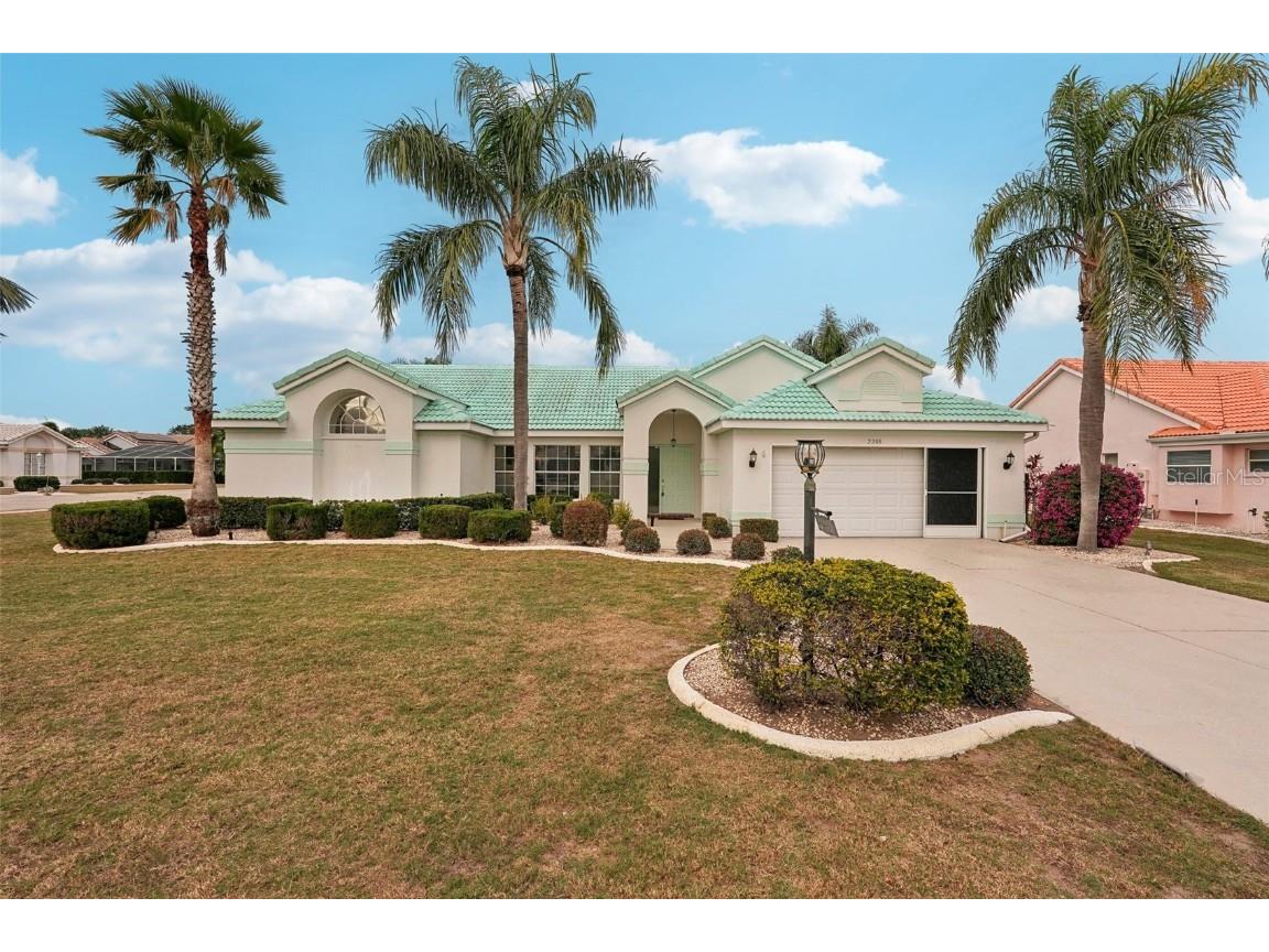 2208 Westminster Manor Lane Sun City Center FL 33573 TB8335582 image1
