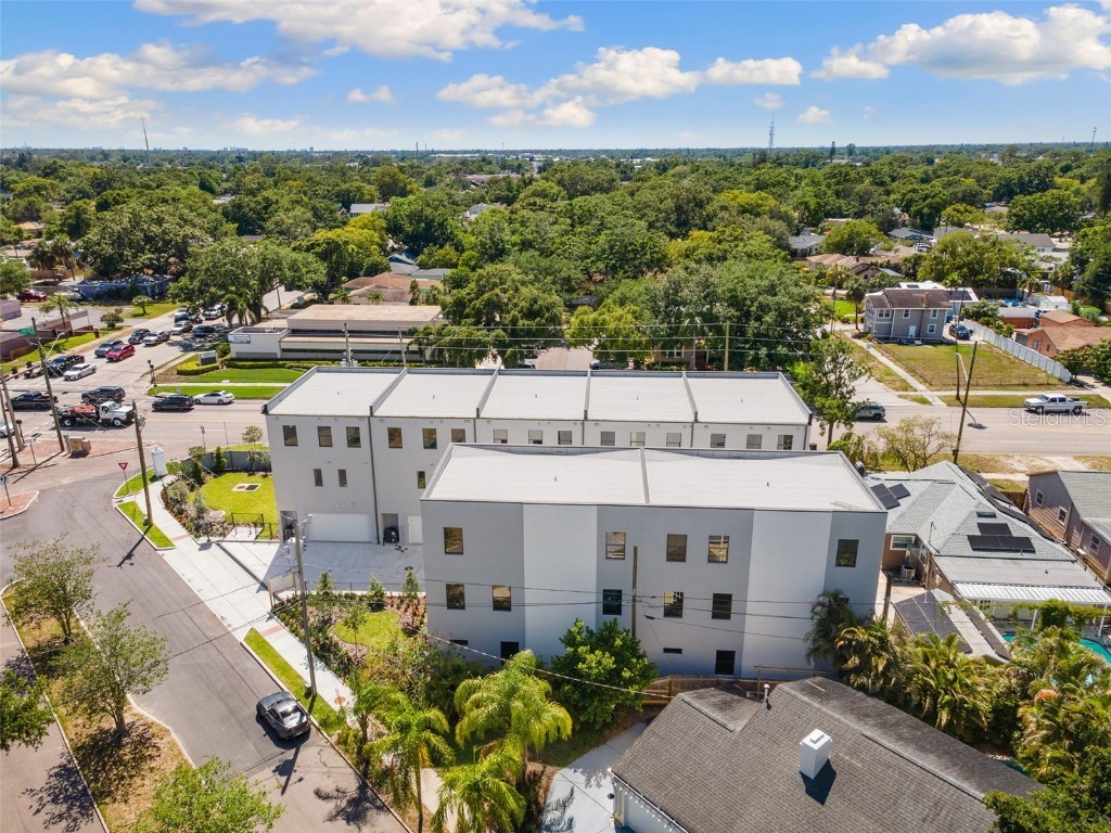 2209 16th Street N Saint Petersburg FL 33704 TB8421434 image46