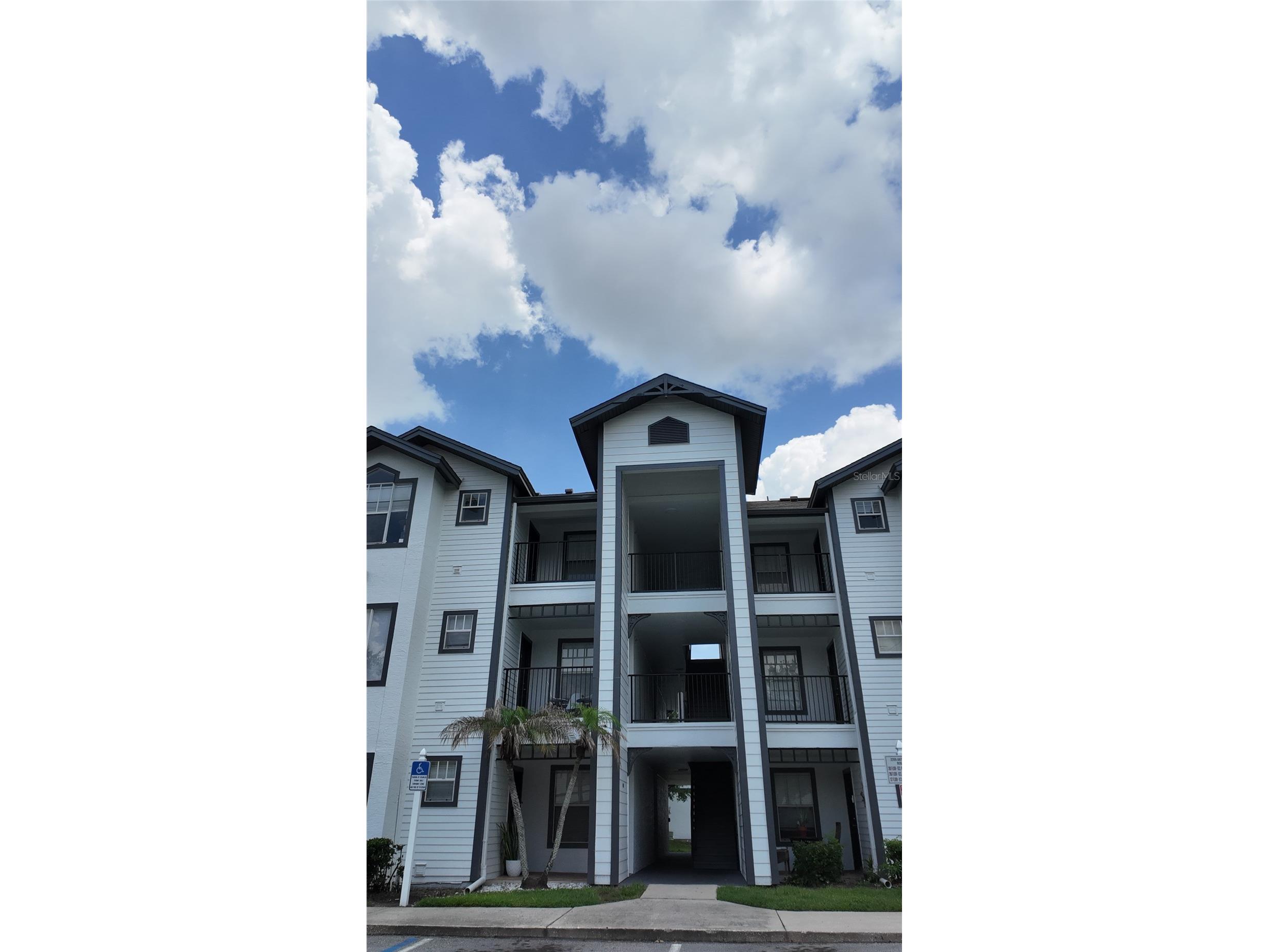 2209 Antigua Place #826 Kissimmee FL 34741 S5152822 image1