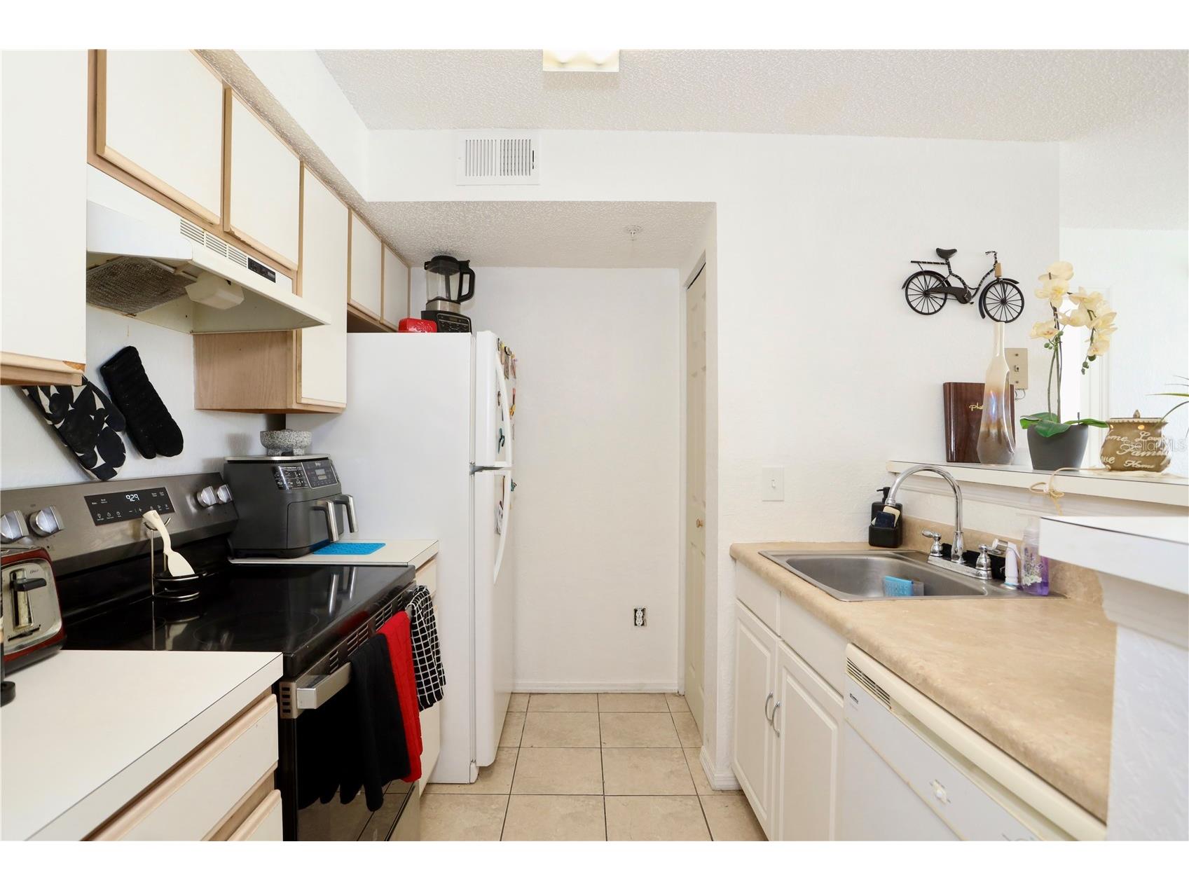 2209 Antigua Place #828 Kissimmee FL 34741 S5153258 image4
