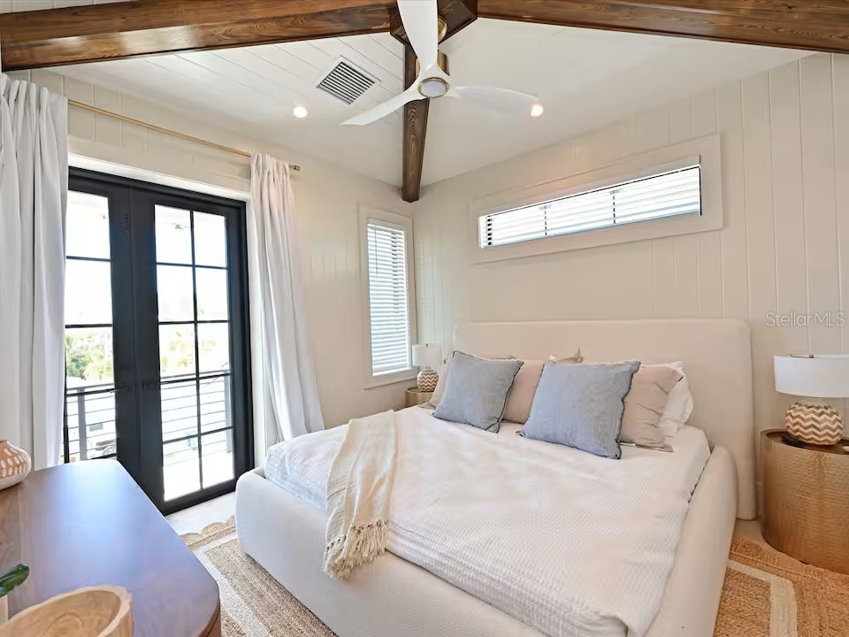 2209 Avenue B Bradenton Beach FL 34217 A4692132 image21