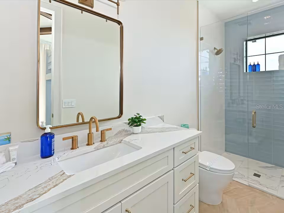 2209 Avenue B Bradenton Beach FL 34217 A4692132 image24