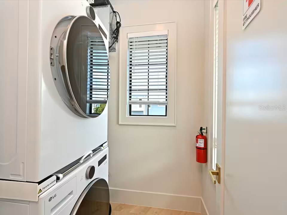 2209 Avenue B Bradenton Beach FL 34217 A4692132 image27