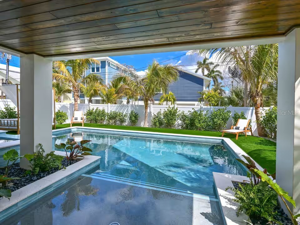 2209 Avenue B Bradenton Beach FL 34217 A4692132 image32