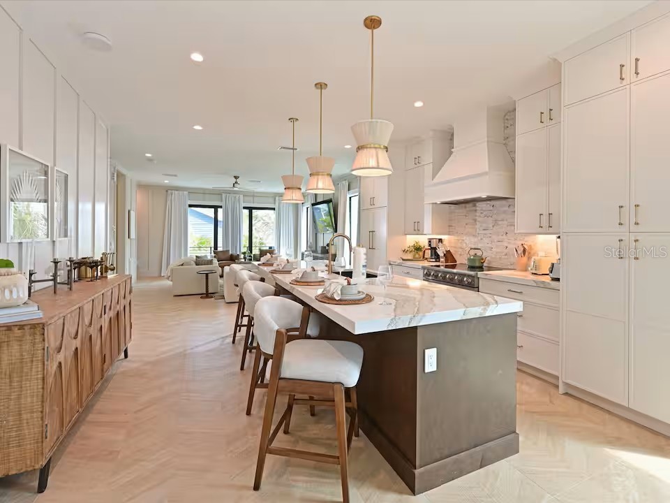 2209 Avenue B Bradenton Beach FL 34217 A4692132 image9