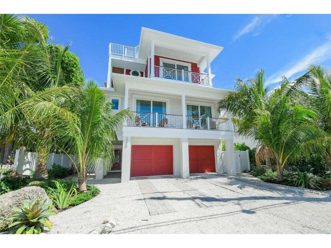 2209 Avenue C Bradenton Beach FL 34217 A4611921 image1