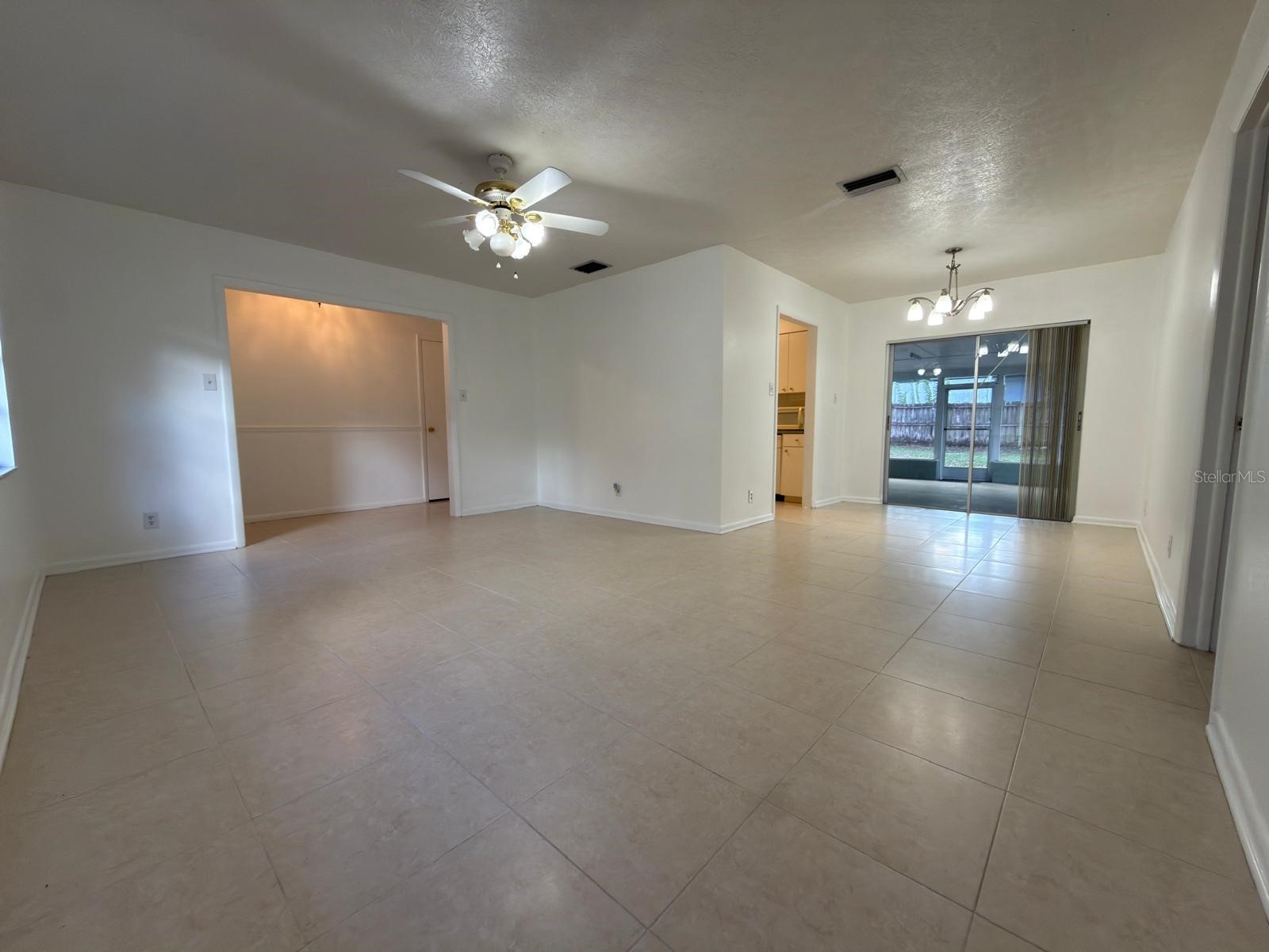 2209 Boxwood Way Brandon FL 33511 TB8513148 image4