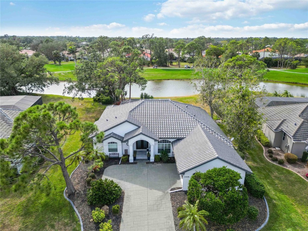 2209 Calusa Lakes Boulevard Nokomis FL 34275 C7504225 image1