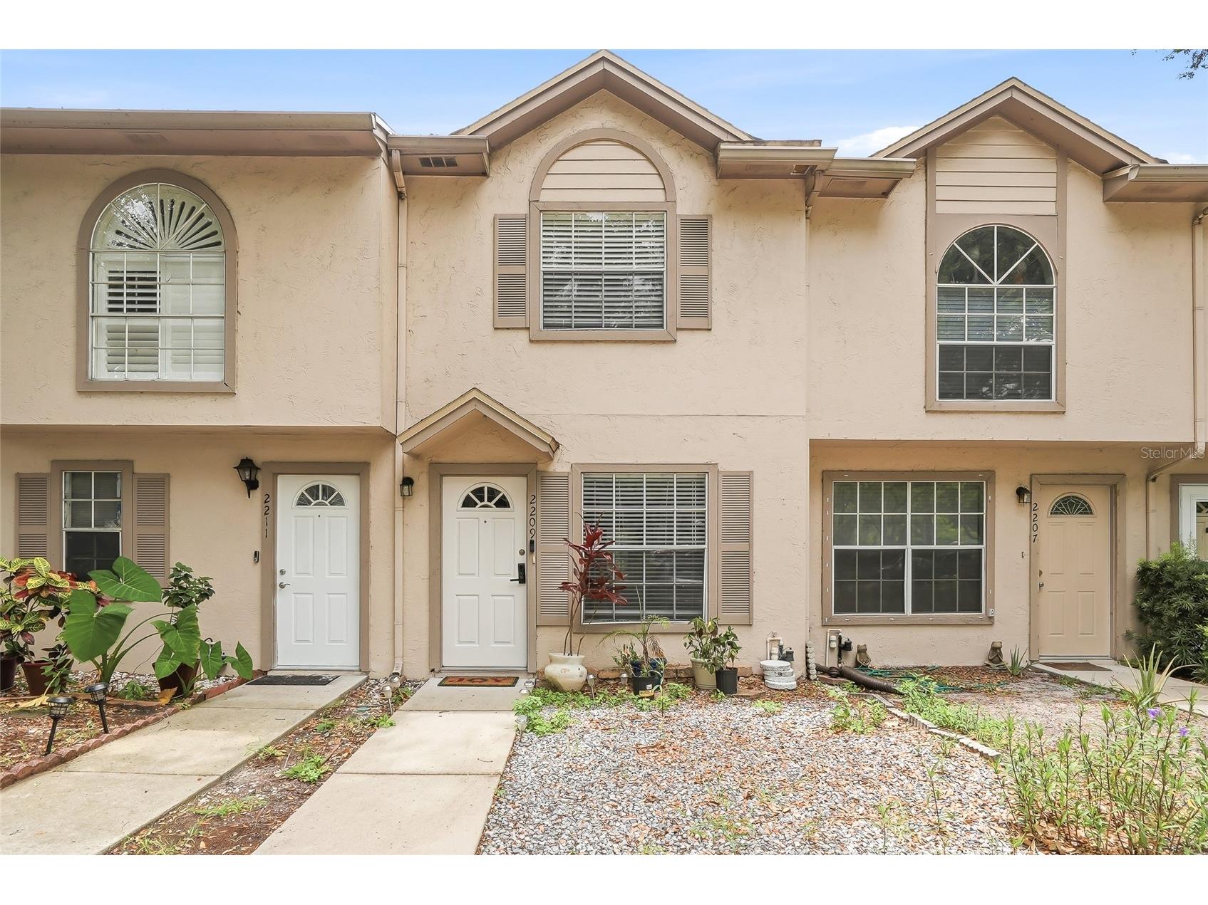 2209 Fletchers Point Circle Tampa FL 33613 TB8518954 image1