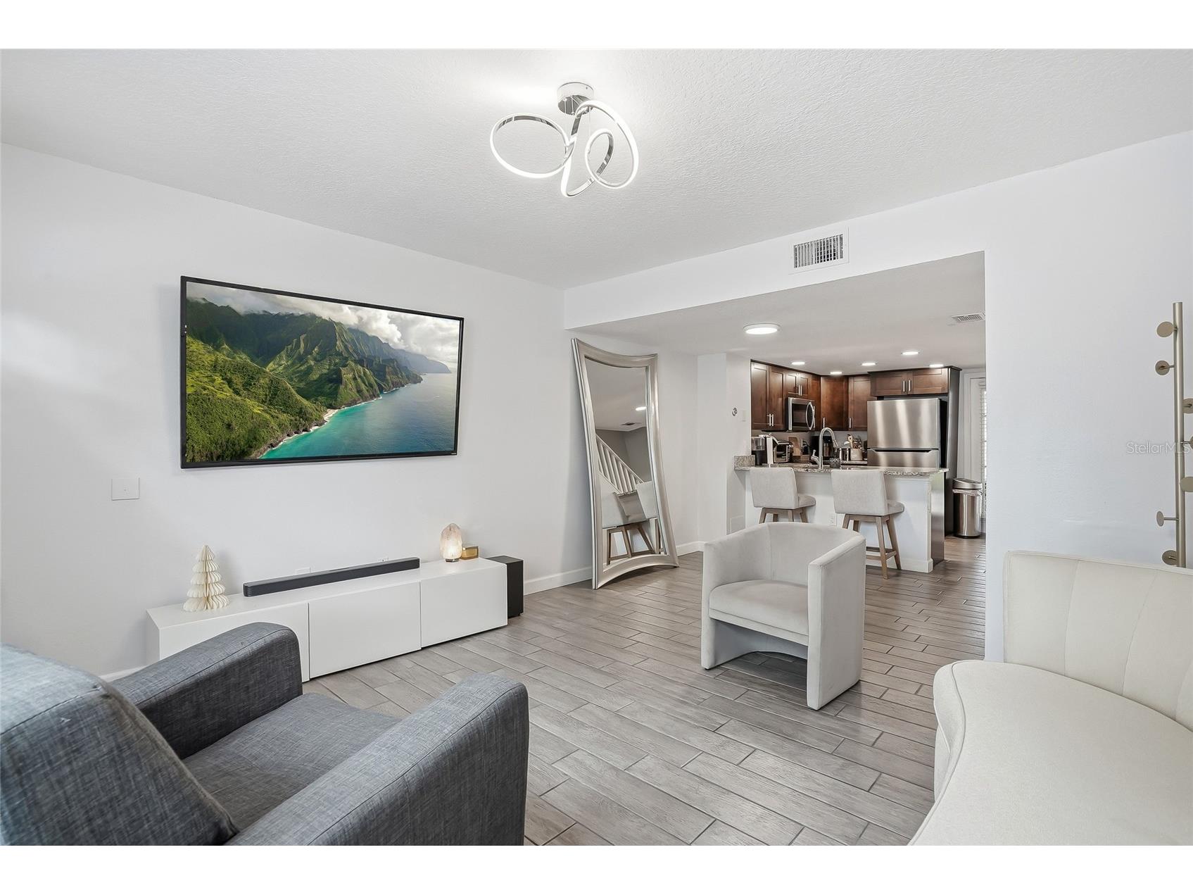 2209 Fletchers Point Circle Tampa FL 33613 TB8518954 image10
