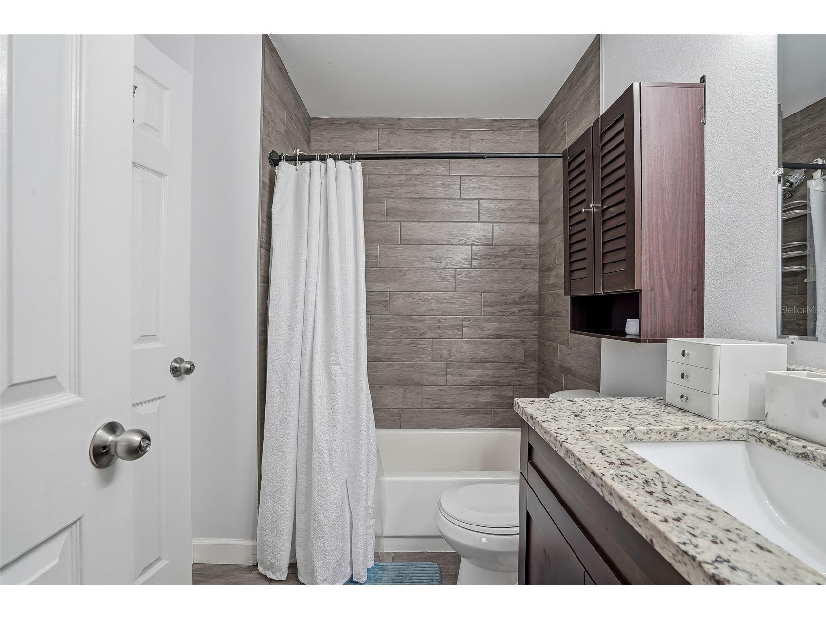 2209 Fletchers Point Circle Tampa FL 33613 TB8518954 image25