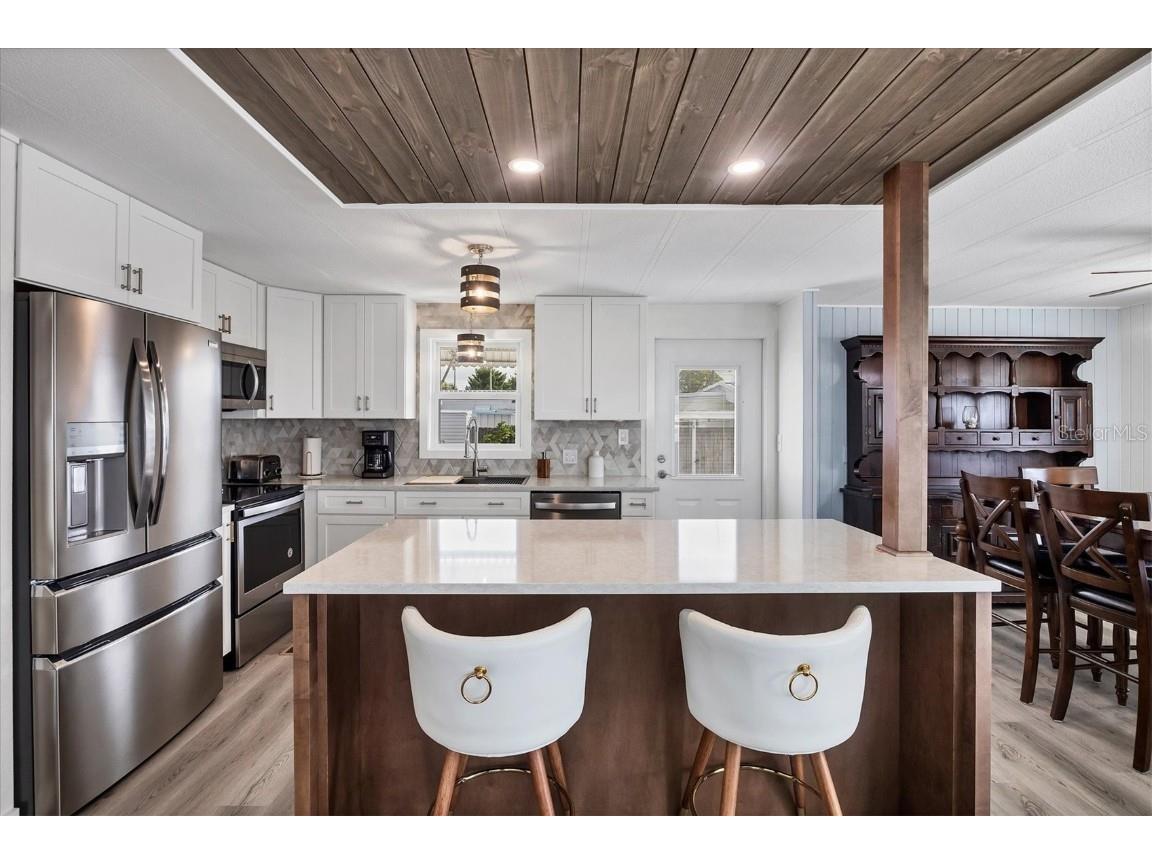 2209 Iowa Avenue Bradenton FL 34207 - SARASOTA BAY A4668040 image10