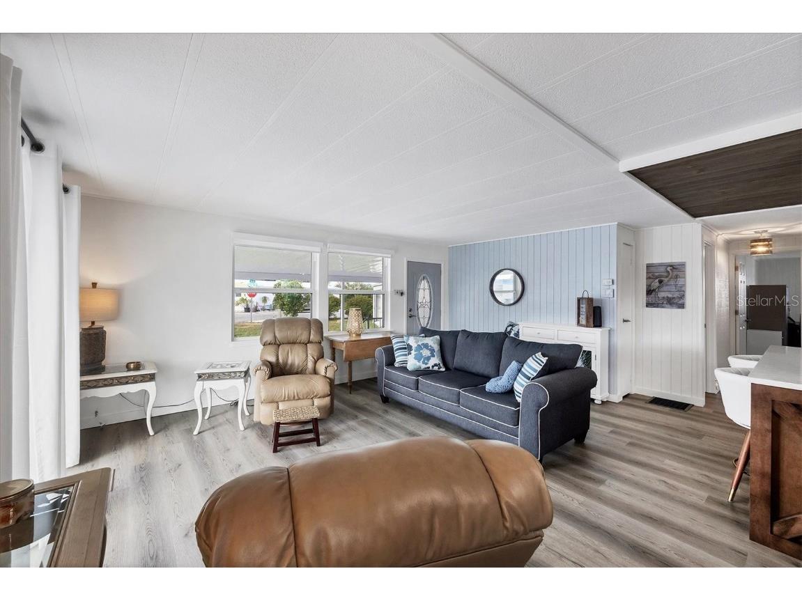 2209 Iowa Avenue Bradenton FL 34207 - SARASOTA BAY A4668040 image8