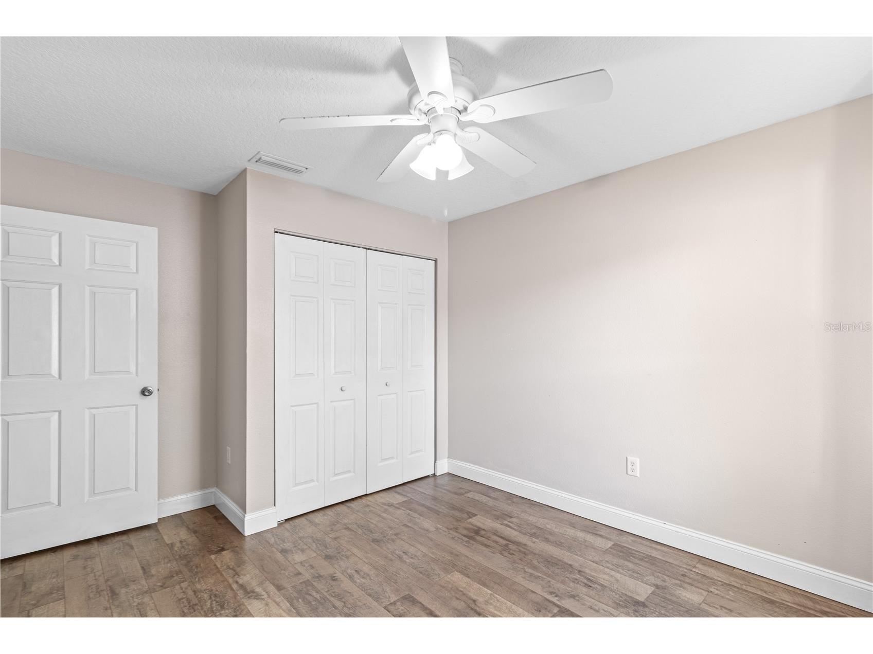 2209 Pleasure Run Drive Ruskin FL 33570 TB8497283 image17