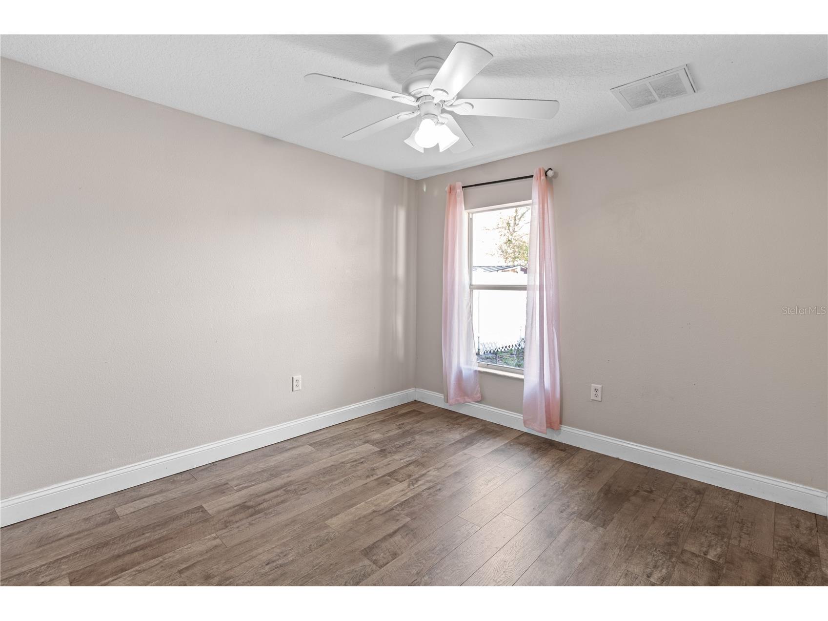 2209 Pleasure Run Drive Ruskin FL 33570 TB8497283 image18