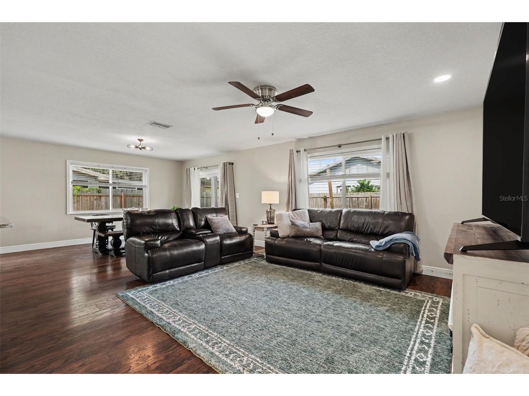 2209 Sherbrook Drive Valrico FL 33594 TB8505806 image7