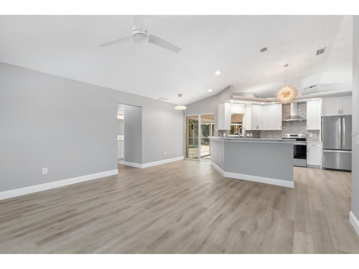 2209 Tropicaire Boulevard North Port FL 34286 C7517436 image18