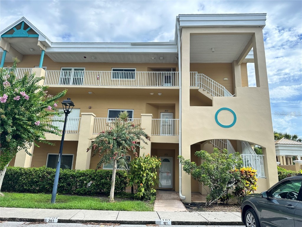 2209 Utopian Drive E #301 Clearwater FL 33763 J978031 image1