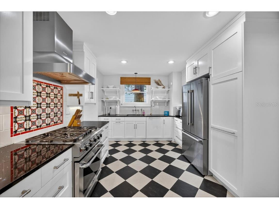 221 13th Avenue NE Saint Petersburg FL 33701 TB8411132 image14