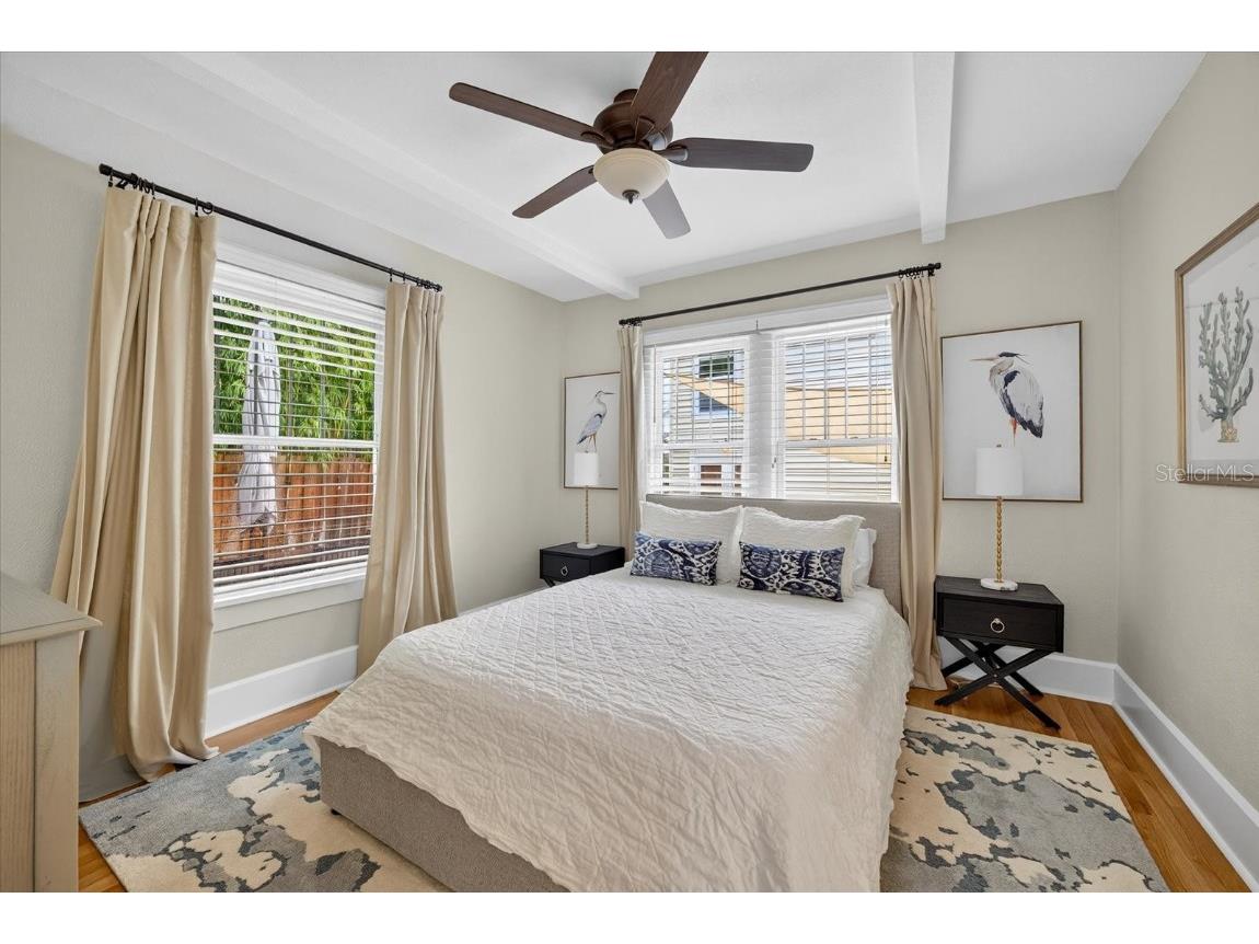 221 13th Avenue NE Saint Petersburg FL 33701 TB8411132 image18