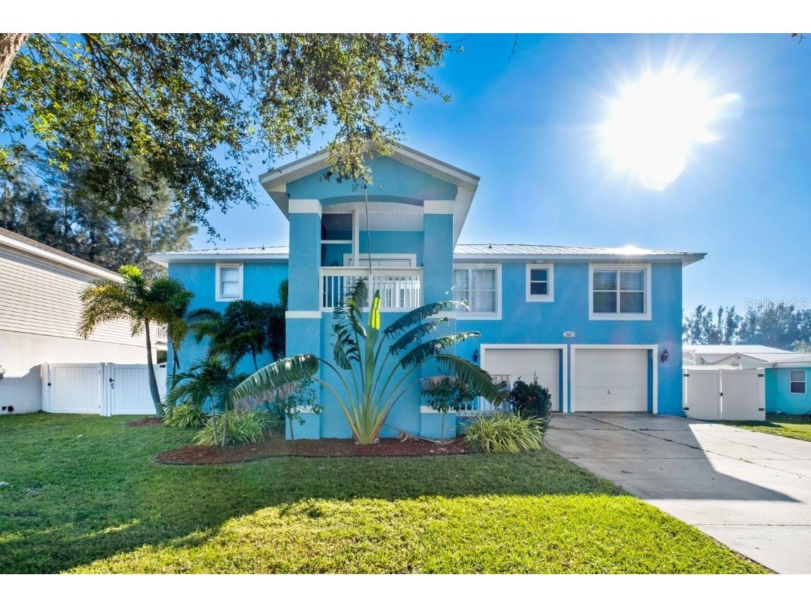 221 15th Street NW Ruskin FL 33570 - NETHERLAND CANAL U8180226 image1