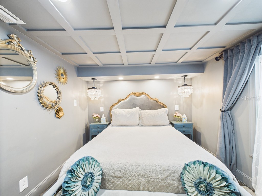 221 1st Street Davenport FL 33837 P4935604 image29