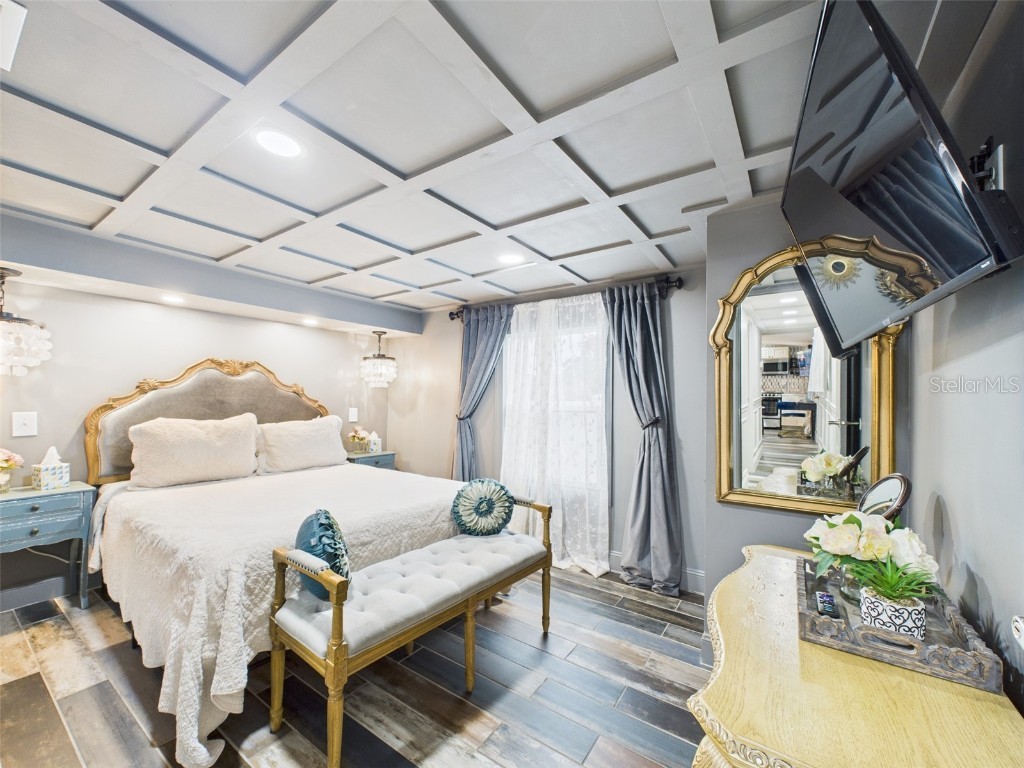 221 1st Street Davenport FL 33837 P4935604 image37