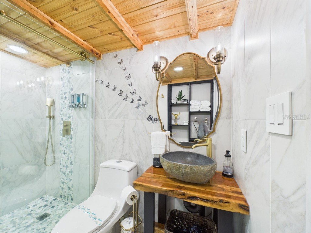 221 1st Street Davenport FL 33837 P4935604 image43