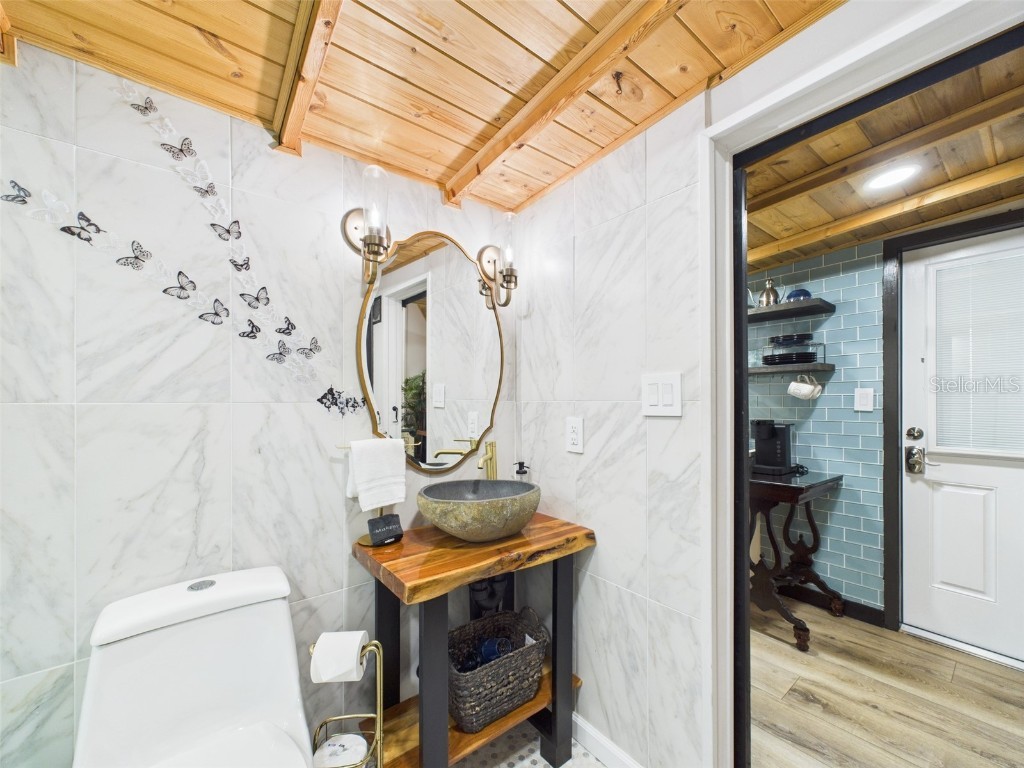 221 1st Street Davenport FL 33837 P4935604 image46