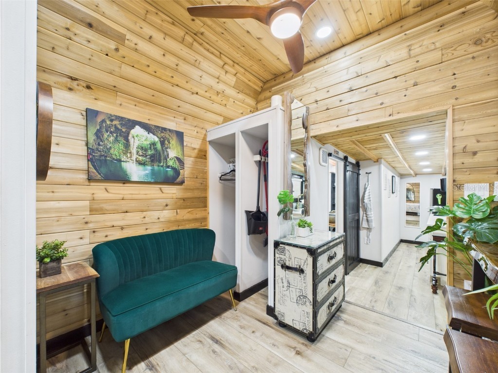 221 1st Street Davenport FL 33837 P4935604 image52