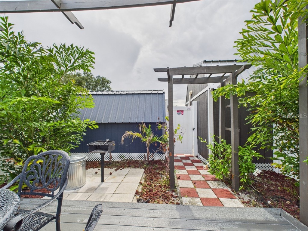 221 1st Street Davenport FL 33837 P4935604 image71