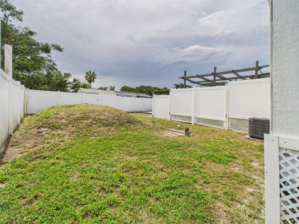 221 1st Street Davenport FL 33837 P4935604 image75