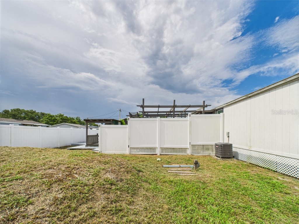 221 1st Street Davenport FL 33837 P4935604 image77