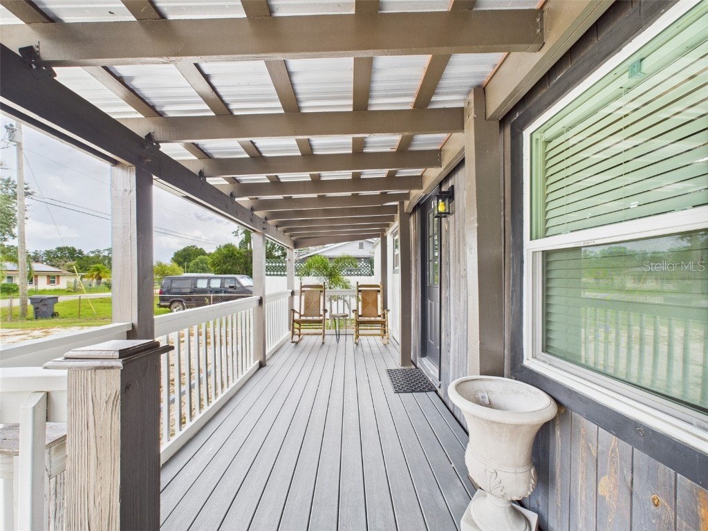 221 1st Street Davenport FL 33837 P4935604 image87