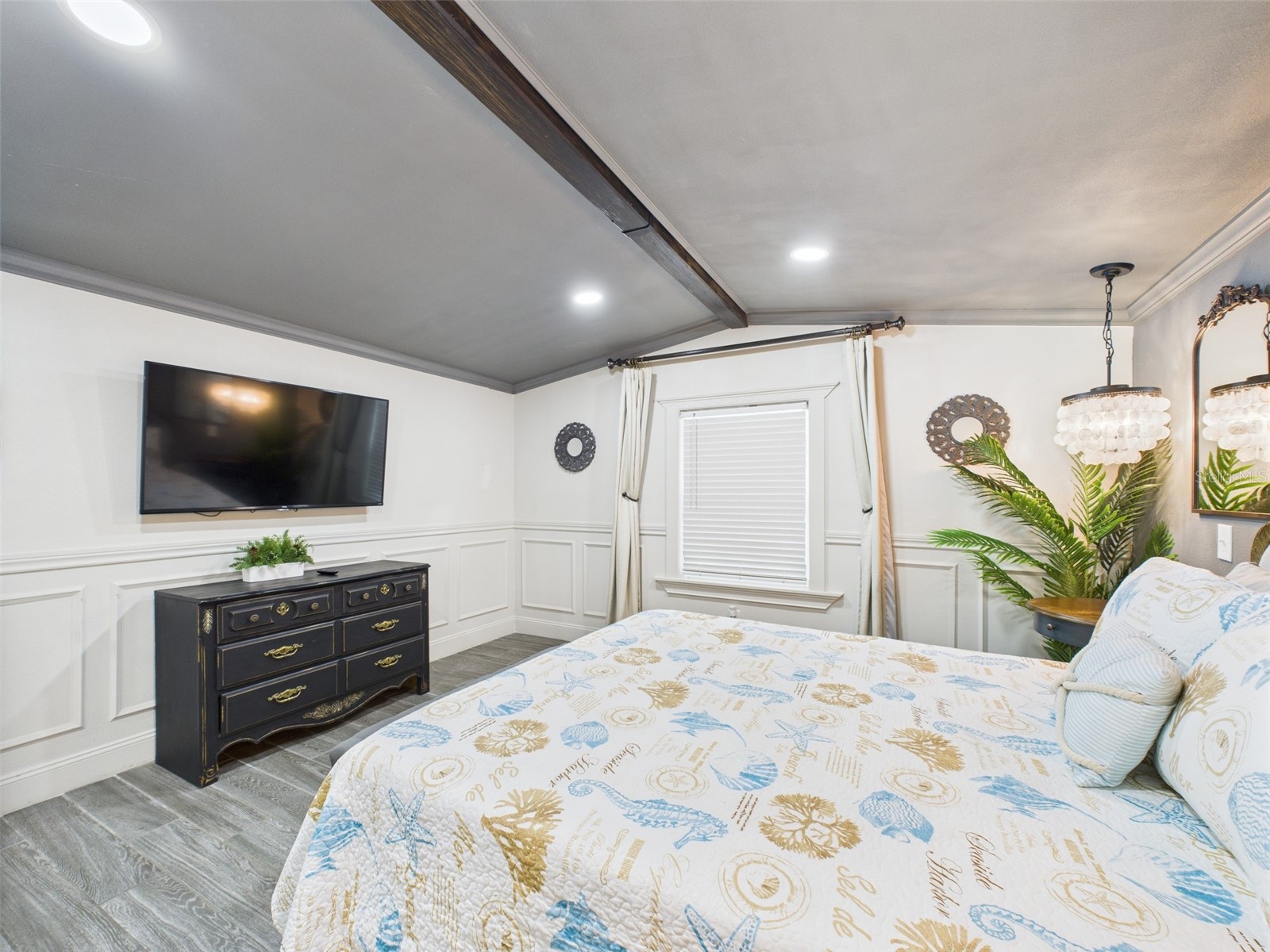221 1st Street Davenport FL 33837 P4938304 image56