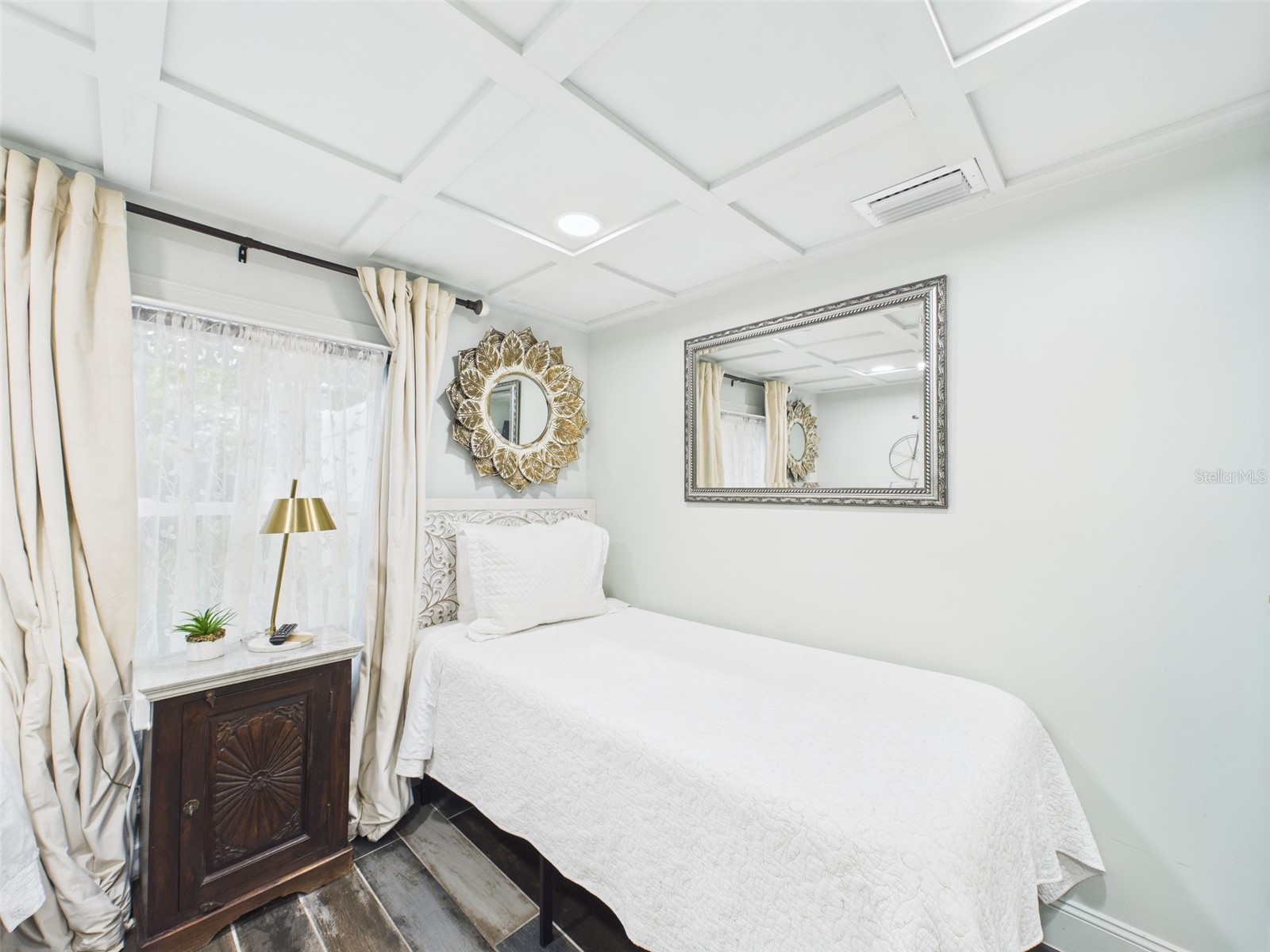 221 1st Street Davenport FL 33837 P4938304 image69