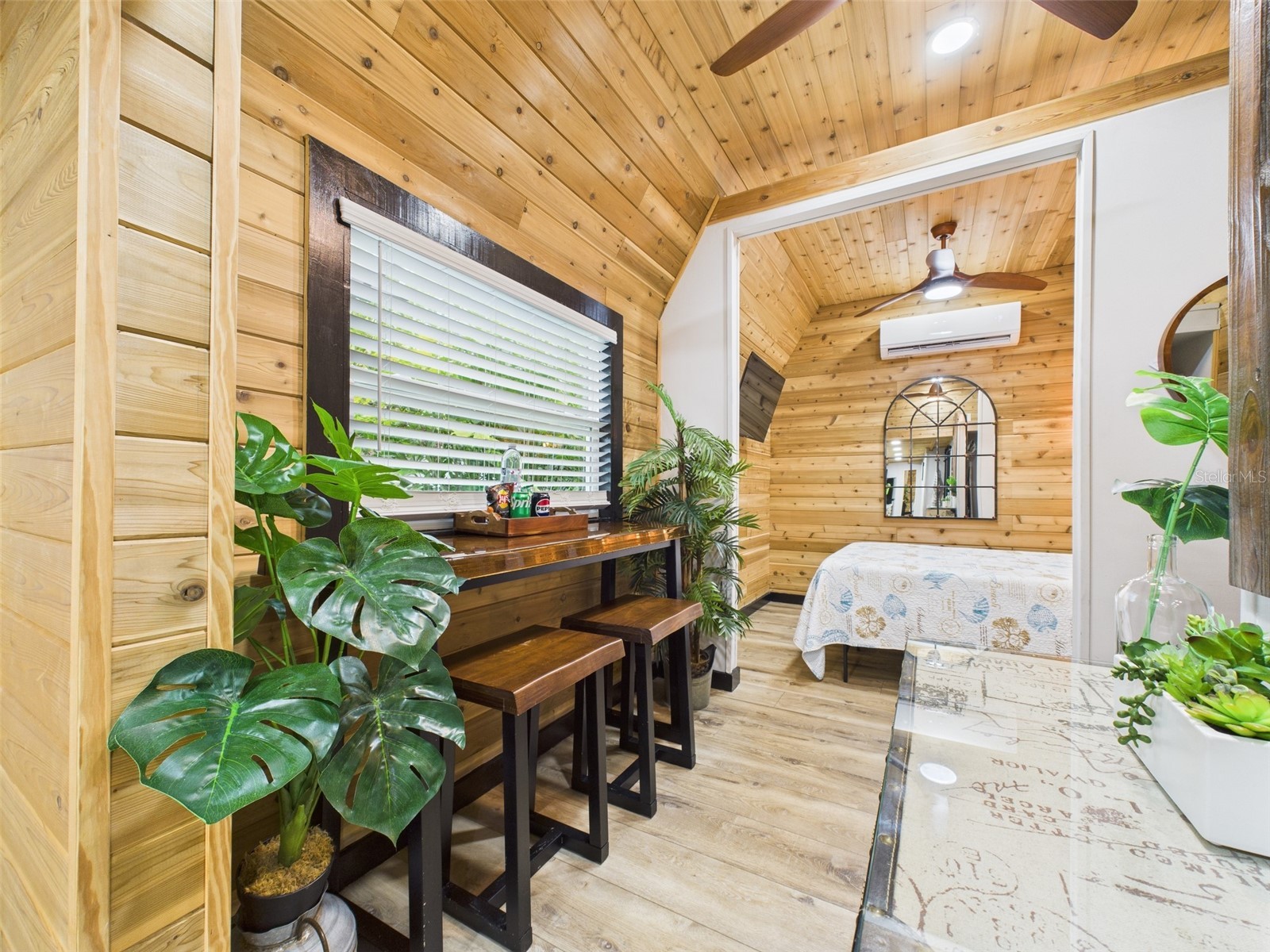 221 1st Street Davenport FL 33837 P4938304 image92