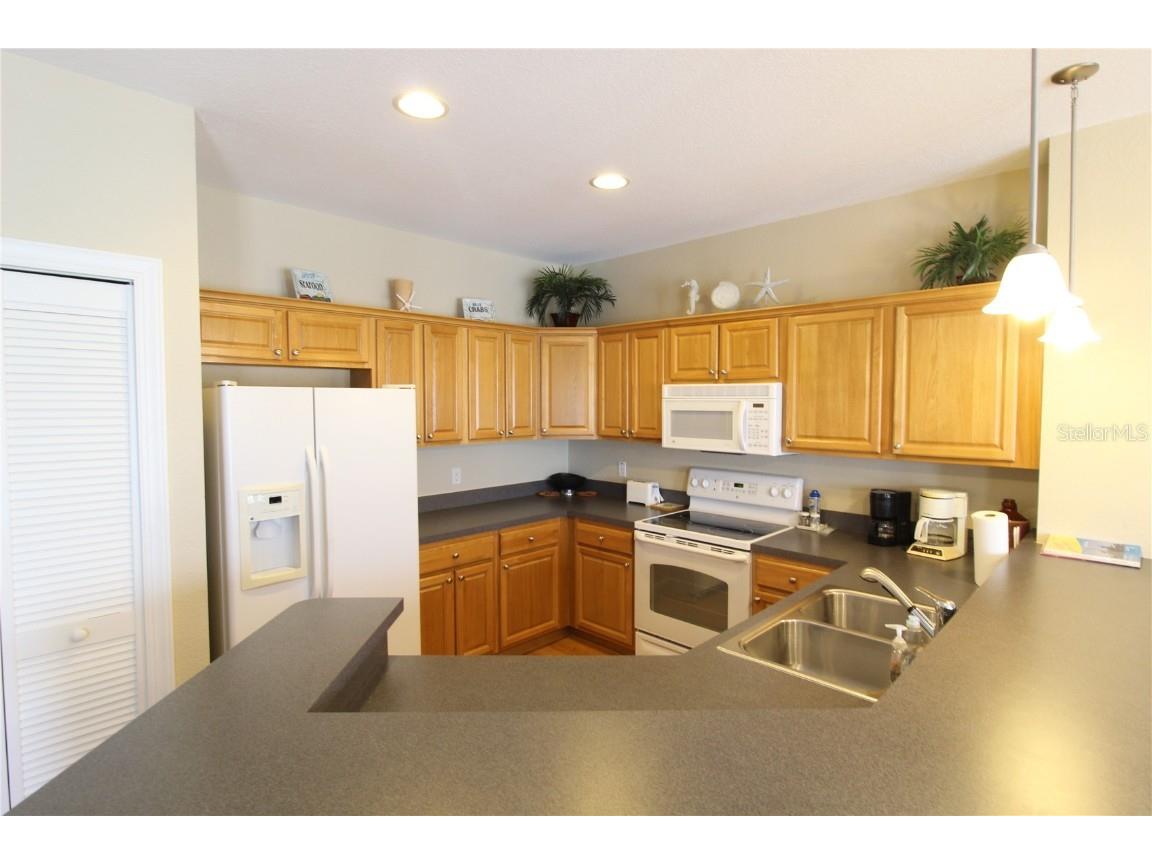 221 3rd Avenue E #F-102 Horseshoe Beach FL 32648 W7867769 image12