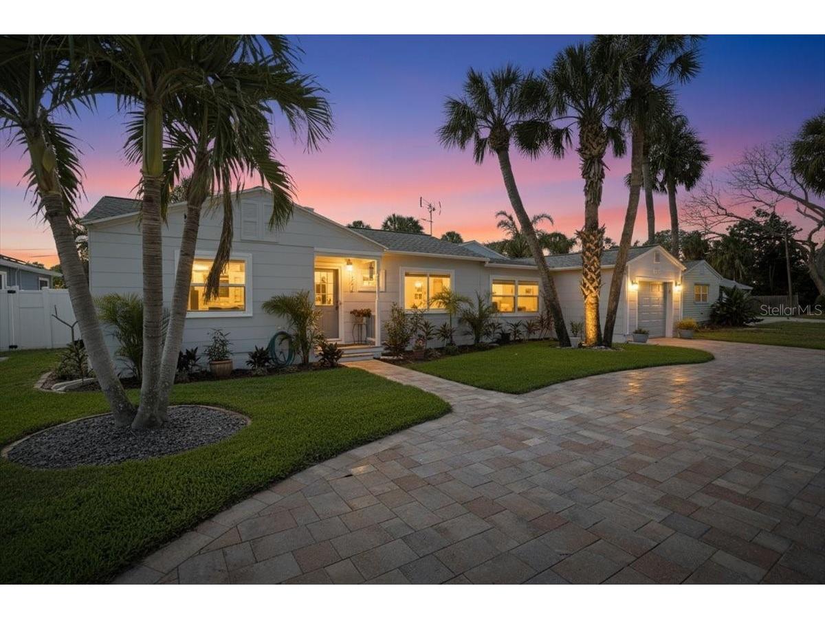 221 41st Avenue Saint Pete Beach FL 33706 TB8490536 image1