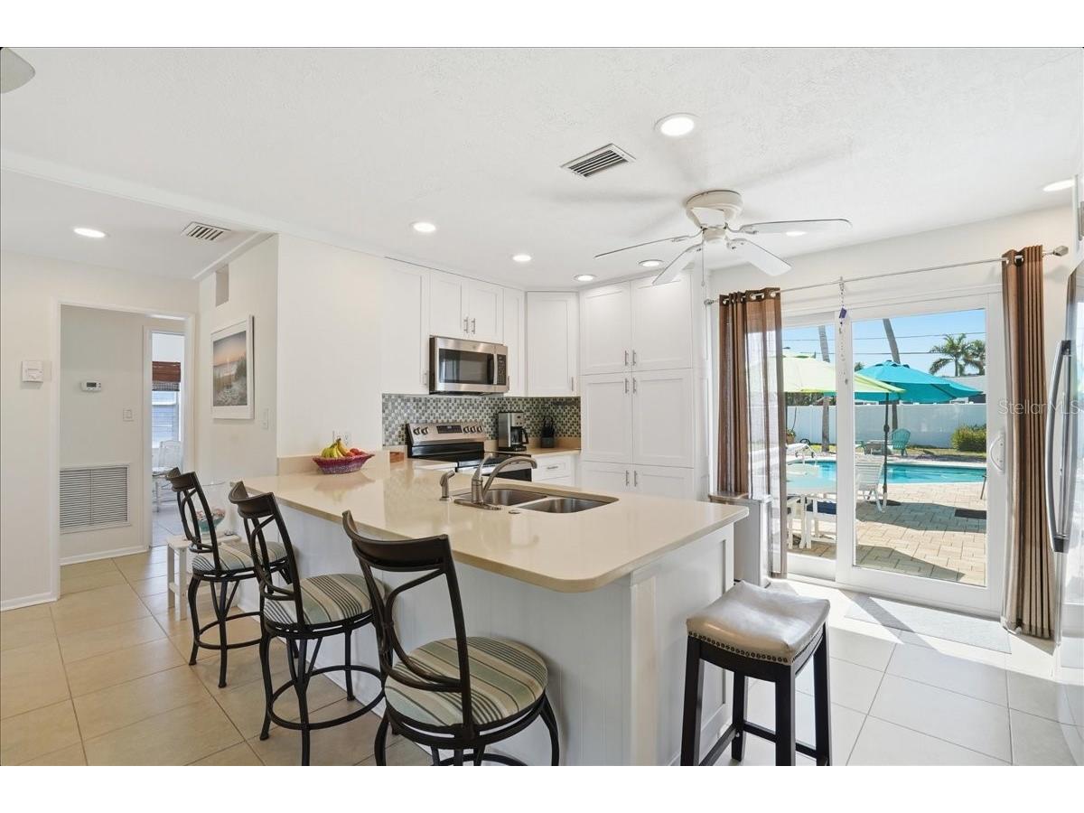 221 41st Avenue Saint Pete Beach FL 33706 TB8490536 image13