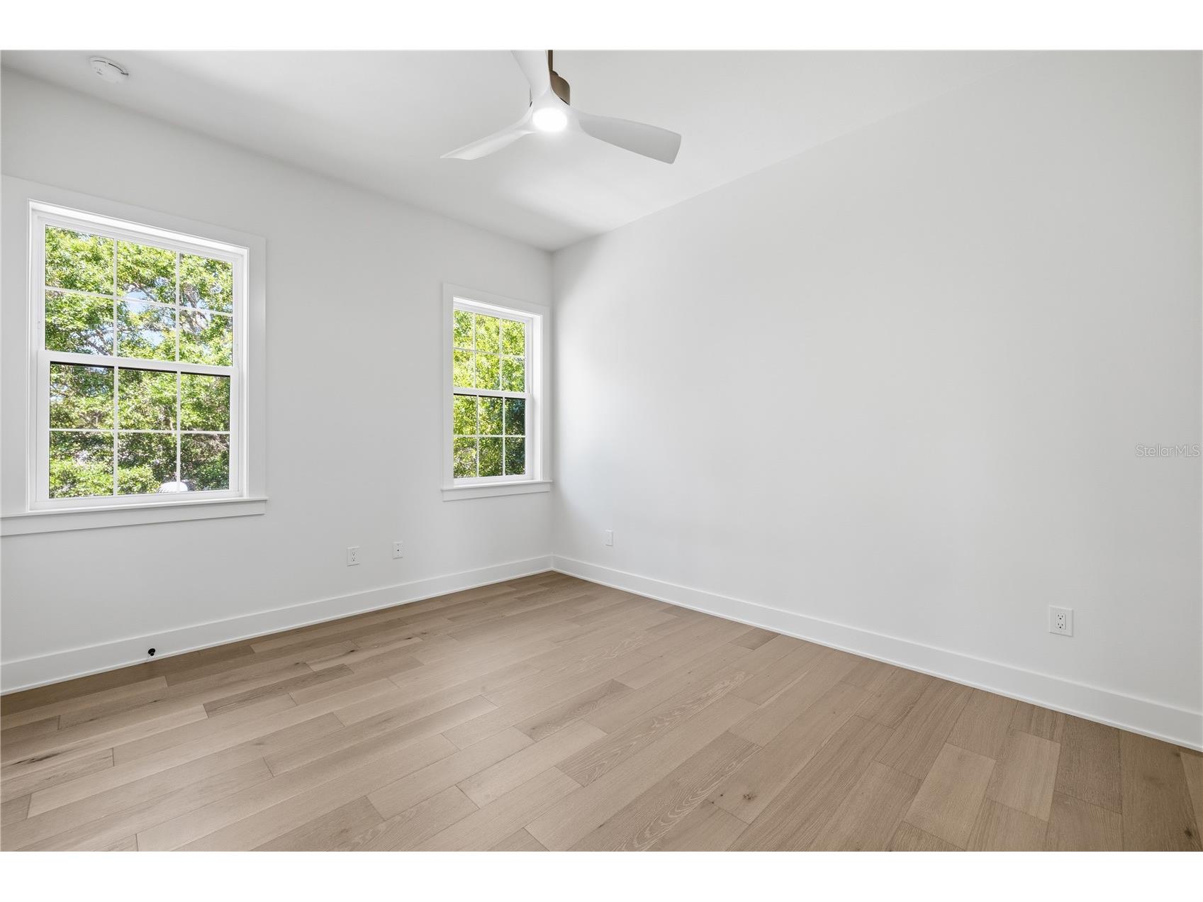 221 43rd Avenue N Saint Petersburg FL 33703 TB8500915 image32