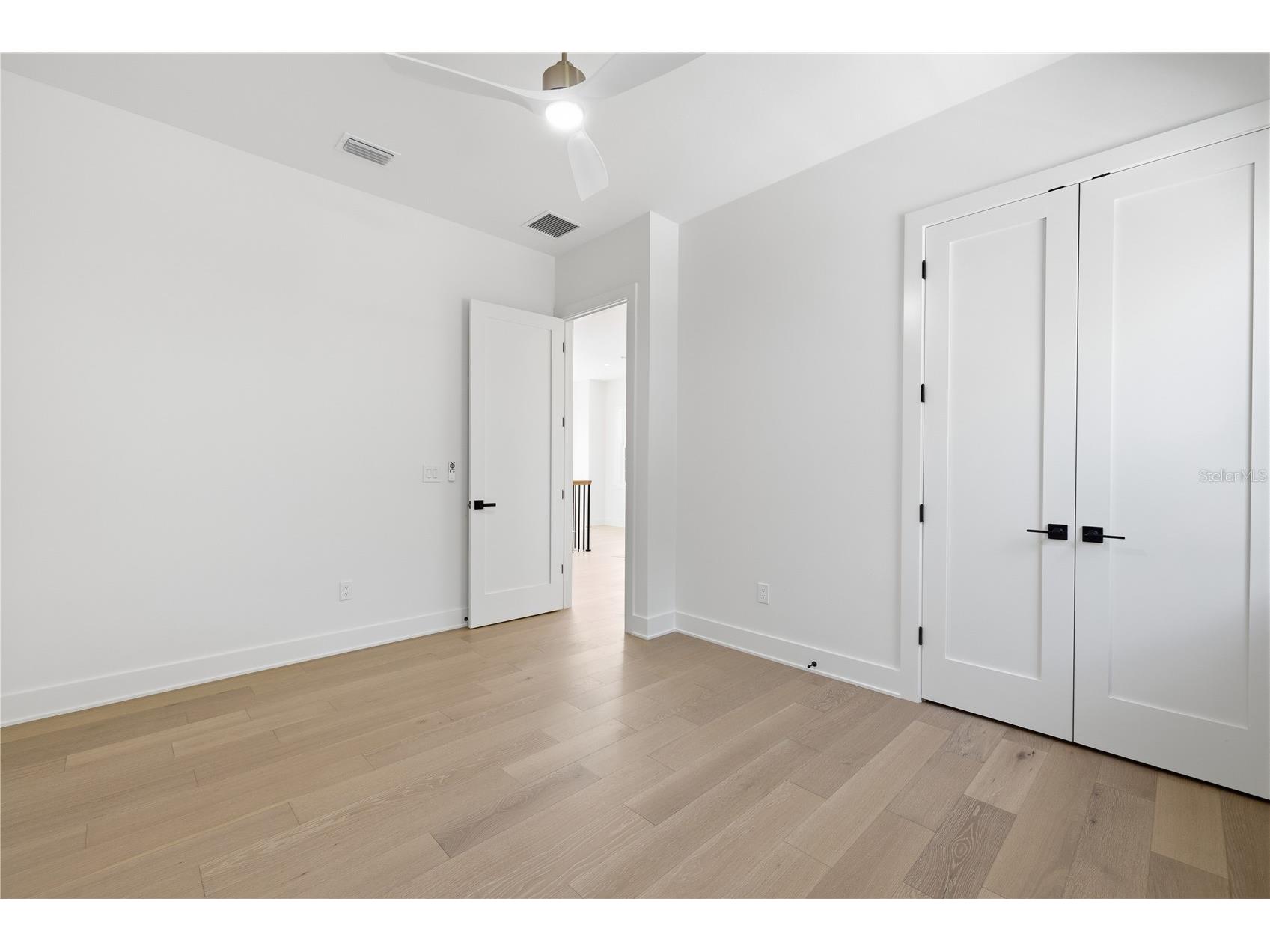 221 43rd Avenue N Saint Petersburg FL 33703 TB8500915 image33