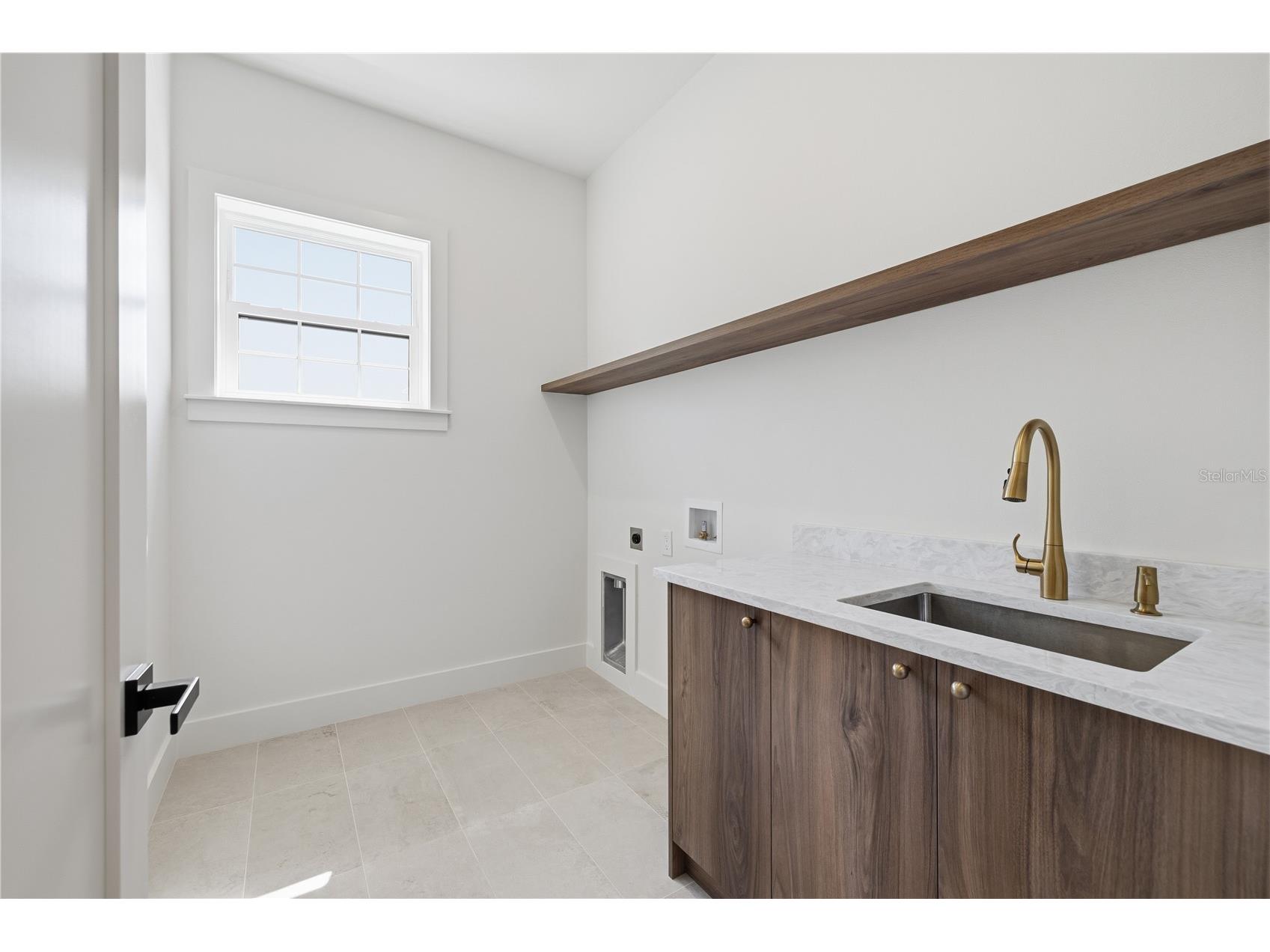 221 43rd Avenue N Saint Petersburg FL 33703 TB8500915 image34