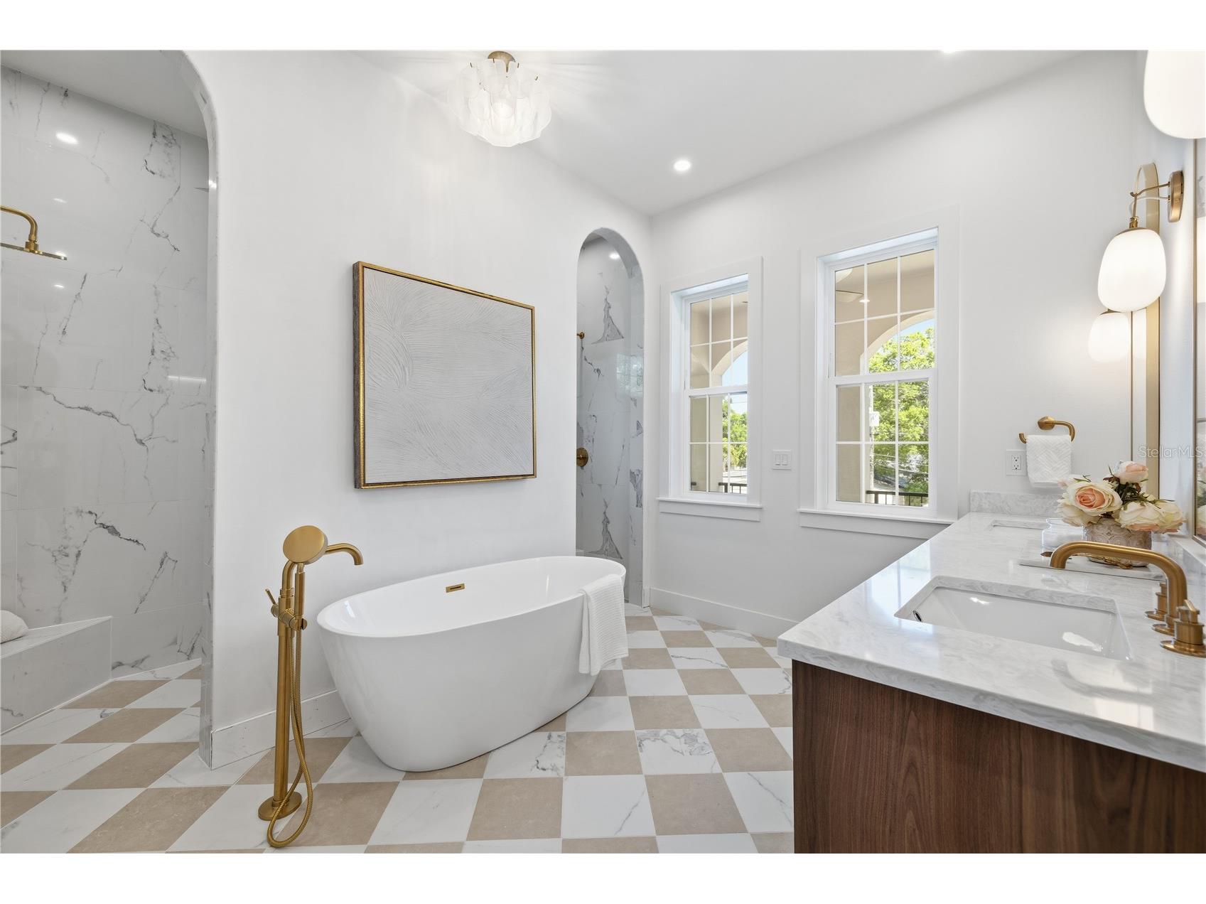 221 43rd Avenue N Saint Petersburg FL 33703 TB8500915 image41