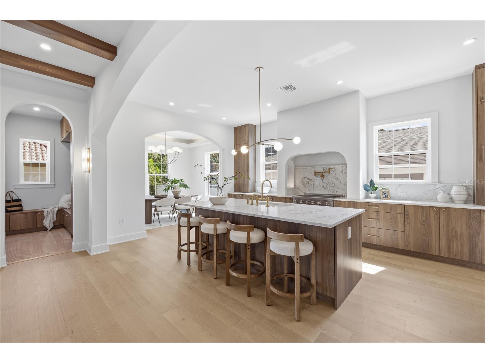 221 43rd Avenue N Saint Petersburg FL 33703 TB8500915 image5