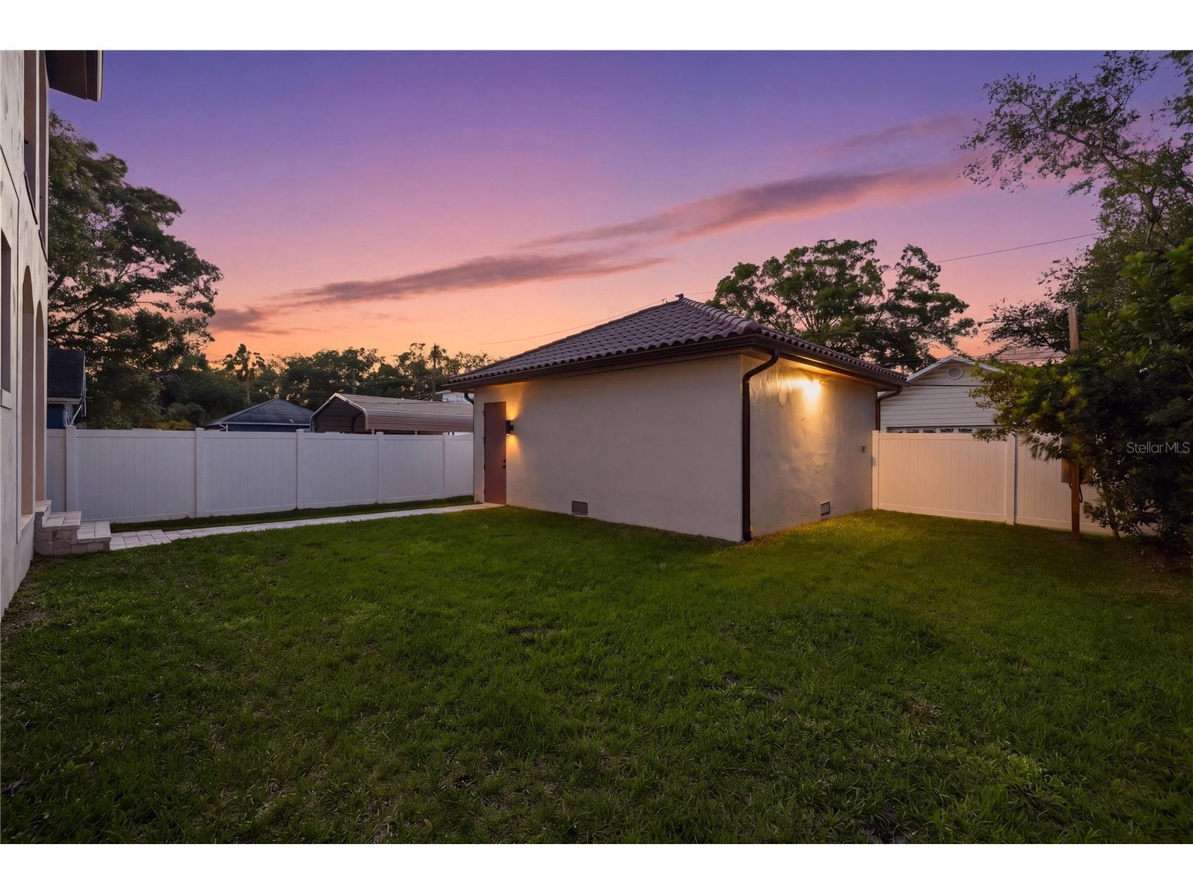 221 43rd Avenue N Saint Petersburg FL 33703 TB8500915 image59