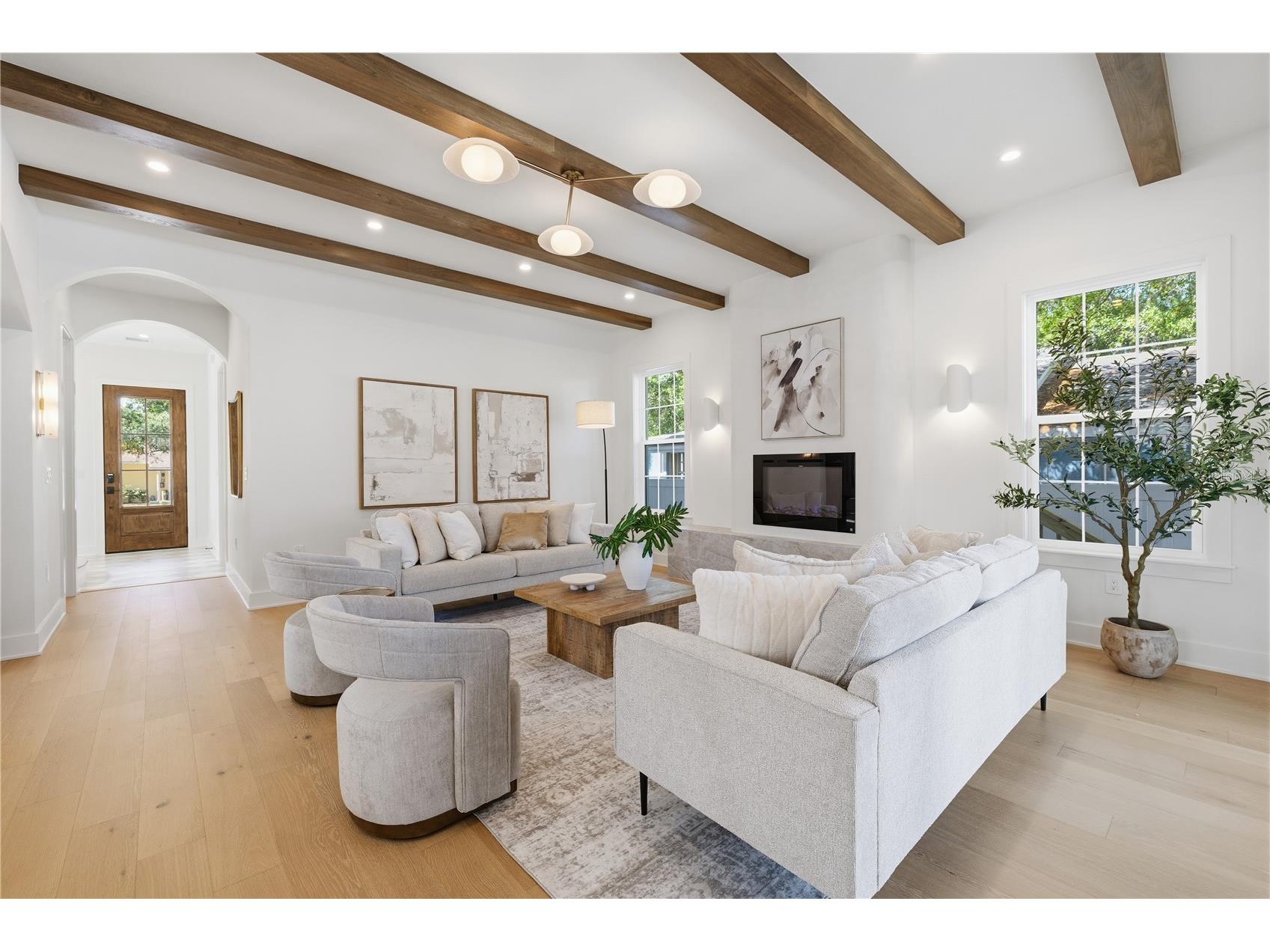 221 43rd Avenue N Saint Petersburg FL 33703 TB8500915 image7