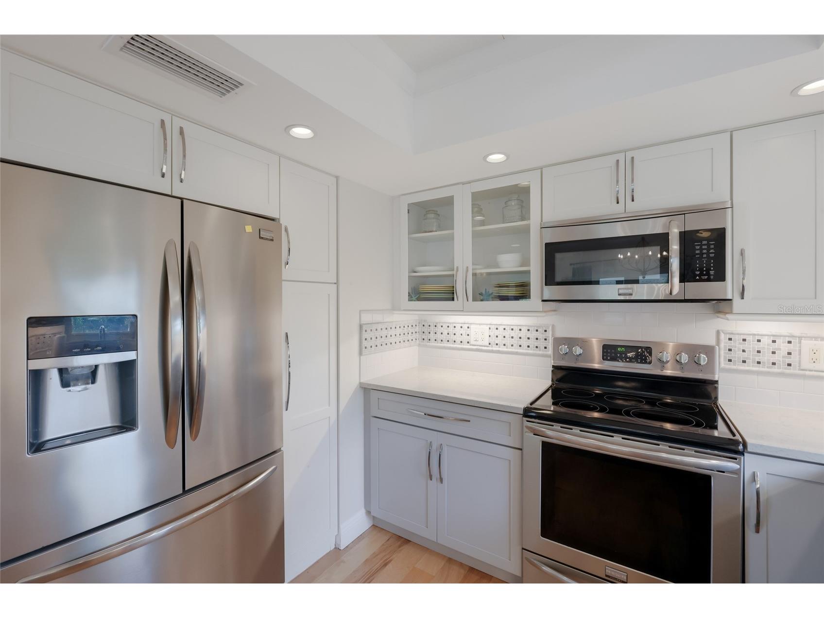 221 85th Street Holmes Beach FL 34217 A4693773 image15