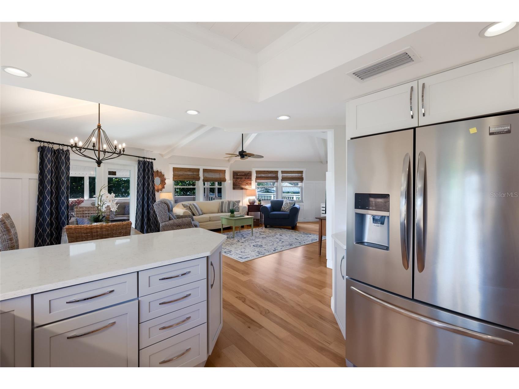 221 85th Street Holmes Beach FL 34217 A4693773 image16